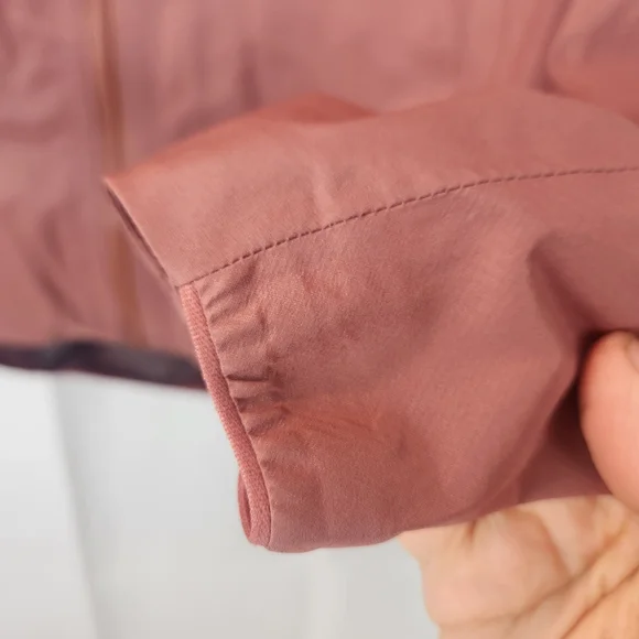 Patagonia The Dirt Roamer Jacket size S in EUC - Picture 7 of 12